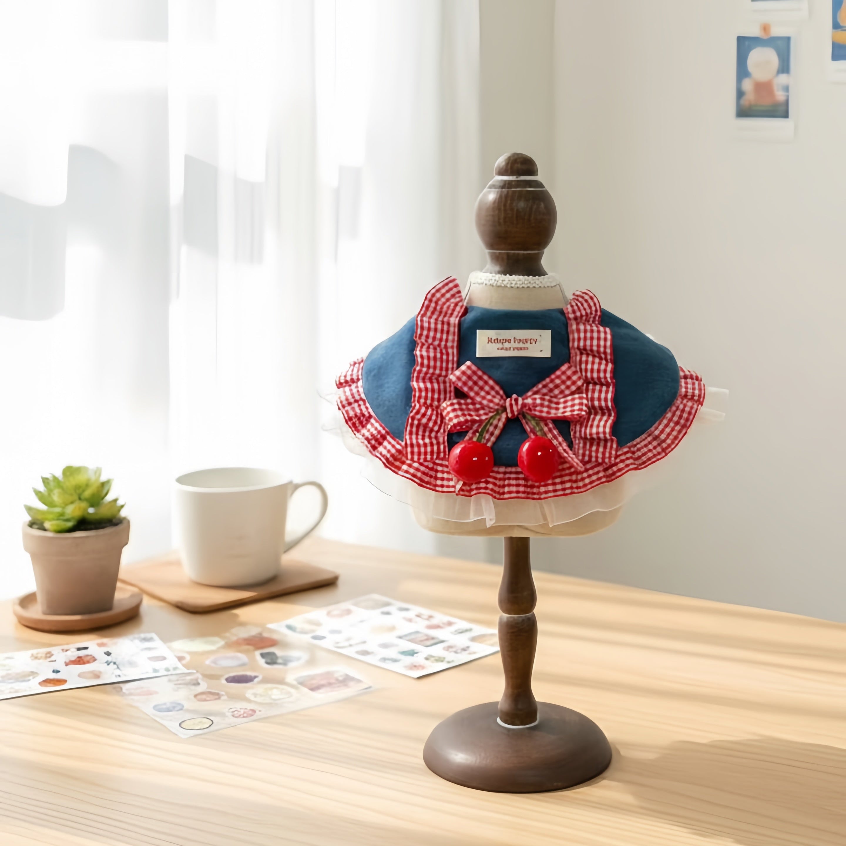 Cherry Picnic Collar